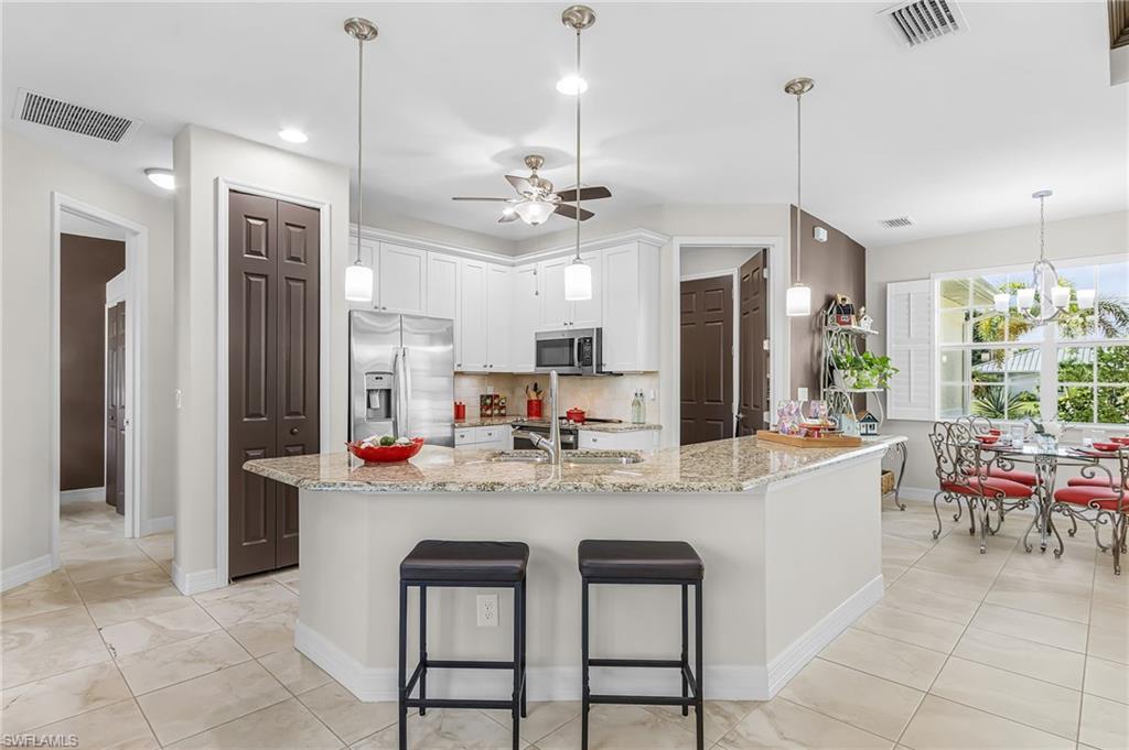 TROPICAL HOMESITES - Residential