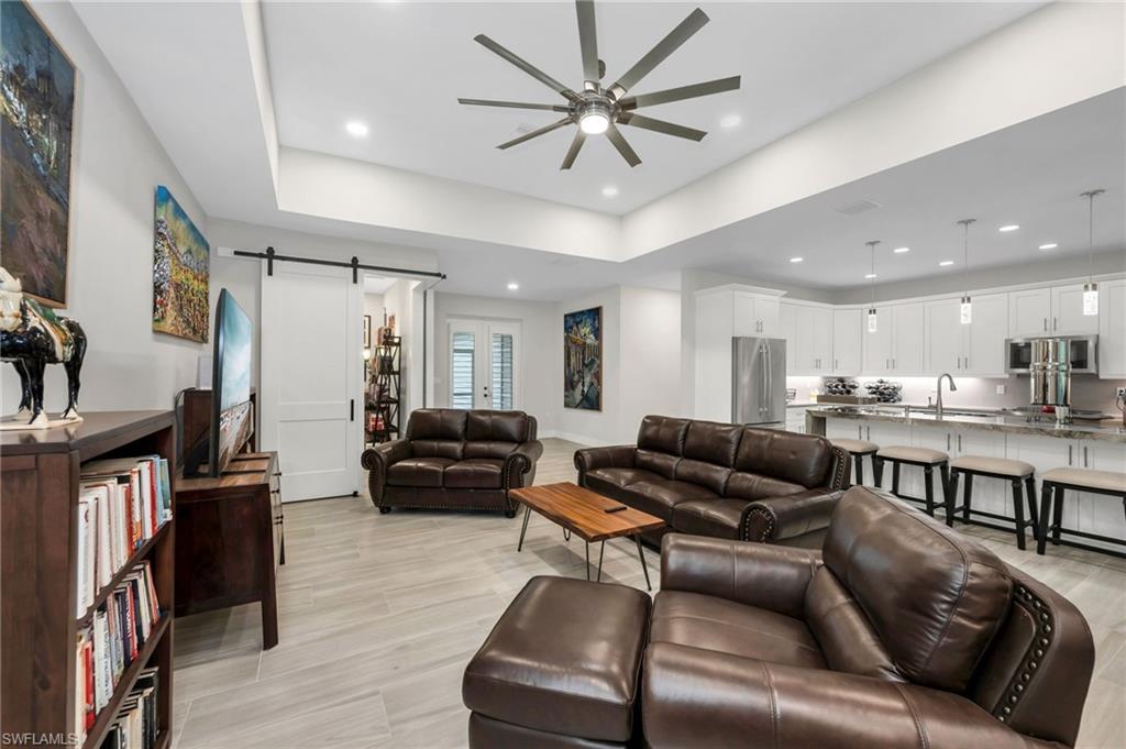 GOLDEN GATE ESTATES - Residential