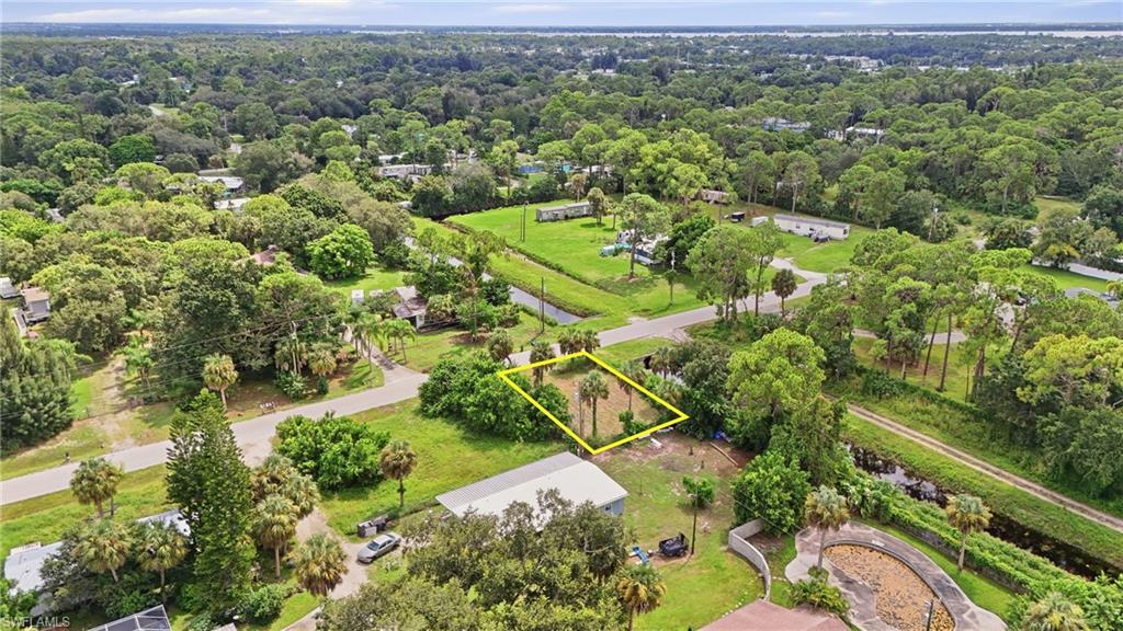 SUNCOAST ESTATE - Land