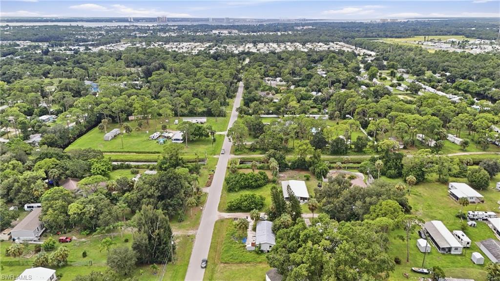 SUNCOAST ESTATE - Land