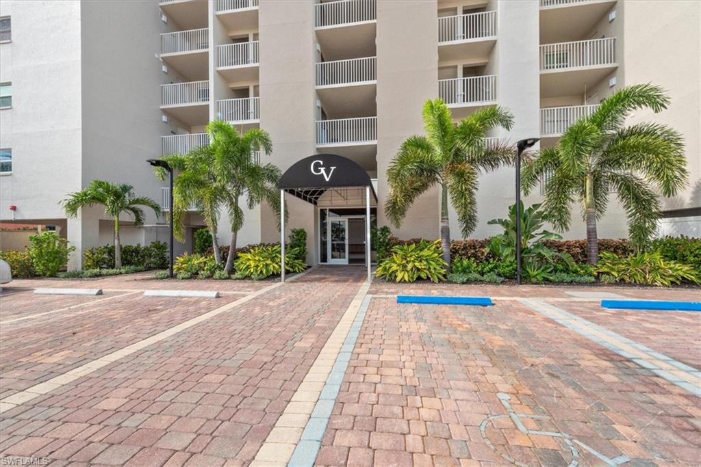 GATEWAY VILLAS - Residential