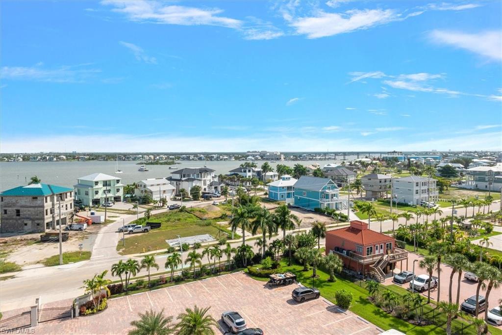 GATEWAY VILLAS - Residential