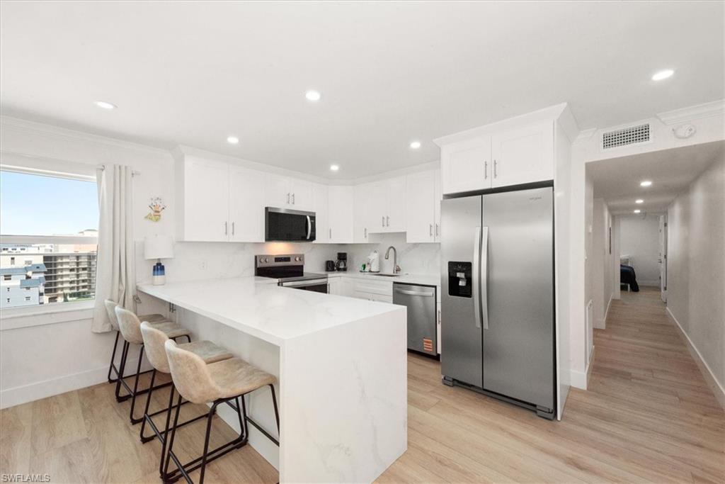 GATEWAY VILLAS - Residential