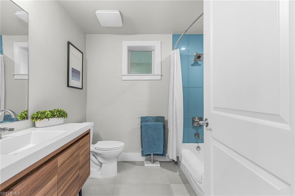 NORTH STAR YACHT CLUB - Residential