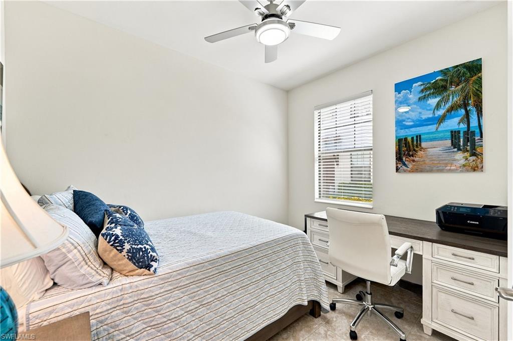COACH HOMES AT LIVINGSTON LAKES - Residential Lease