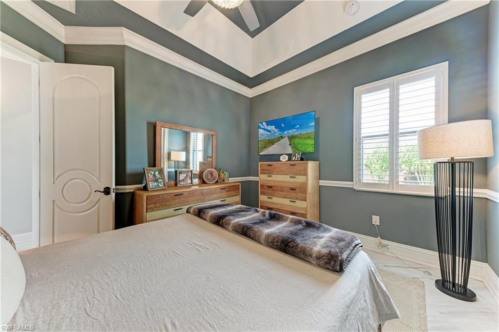 SOUTH GULF COVE - Residential