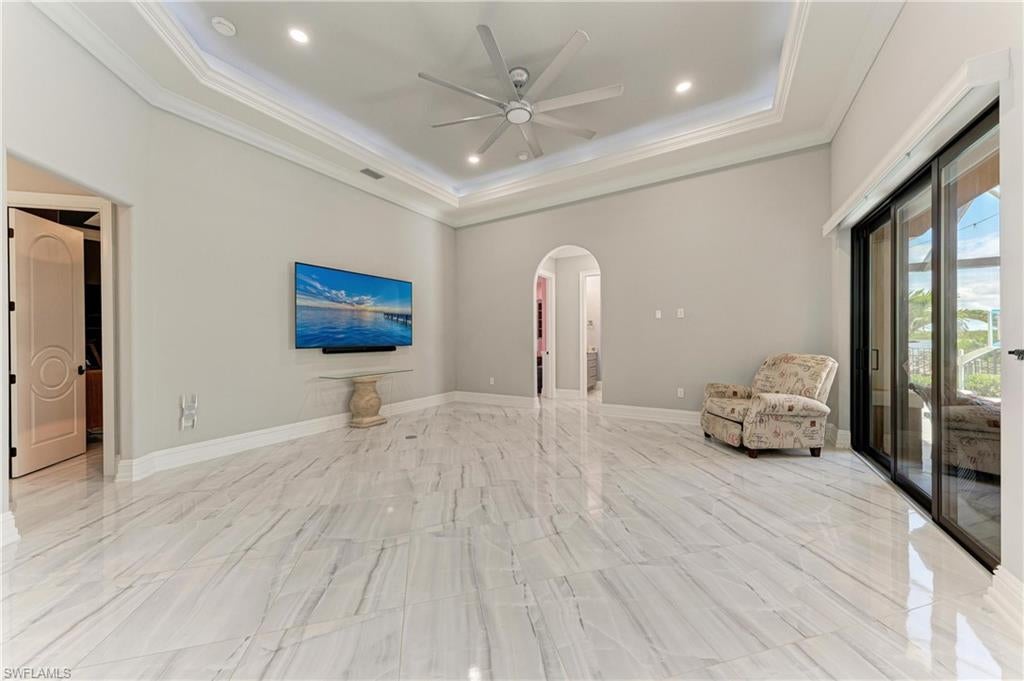 SOUTH GULF COVE - Residential