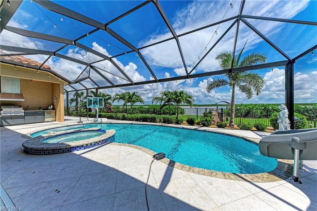 SOUTH GULF COVE - Residential
