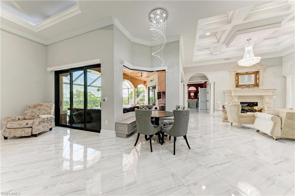 SOUTH GULF COVE - Residential