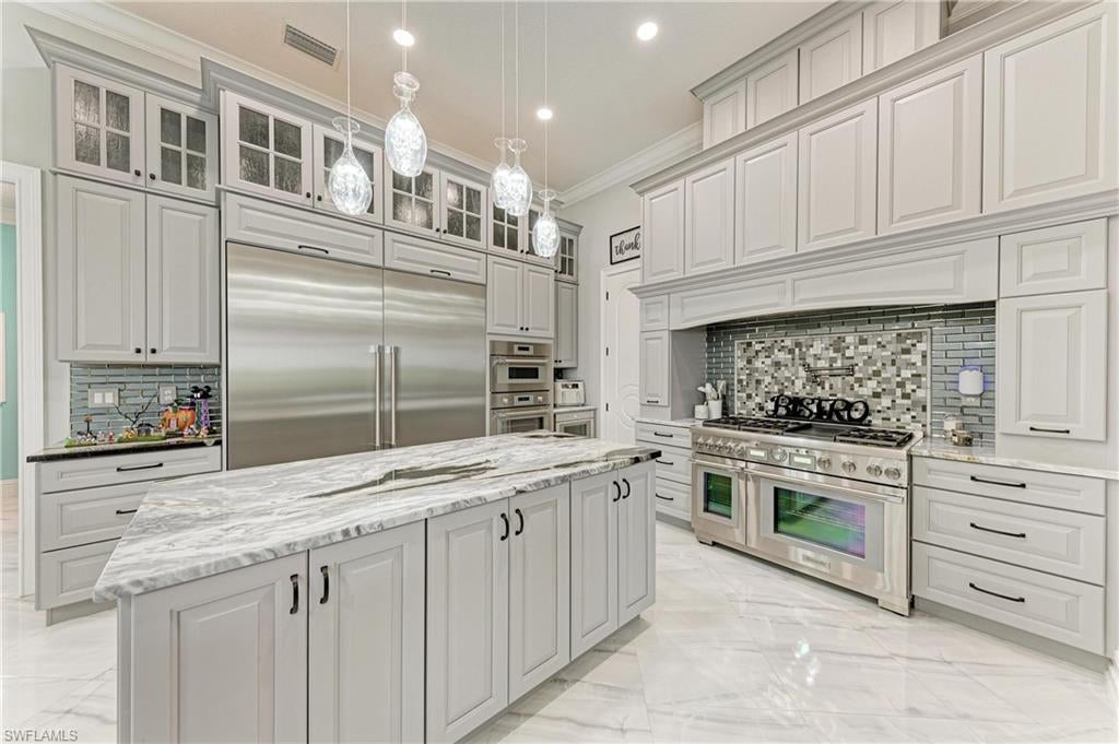 SOUTH GULF COVE - Residential