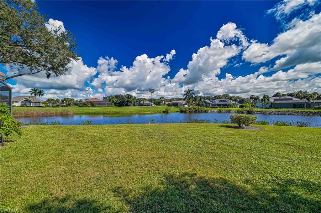 FAIRWAY BEND VILLAGE - Residential