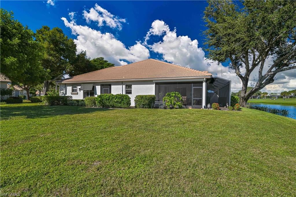 FAIRWAY BEND VILLAGE - Residential
