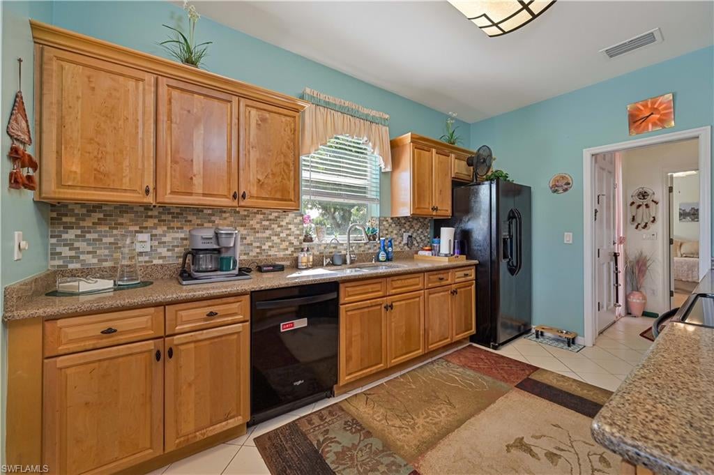 FAIRWAY BEND VILLAGE - Residential