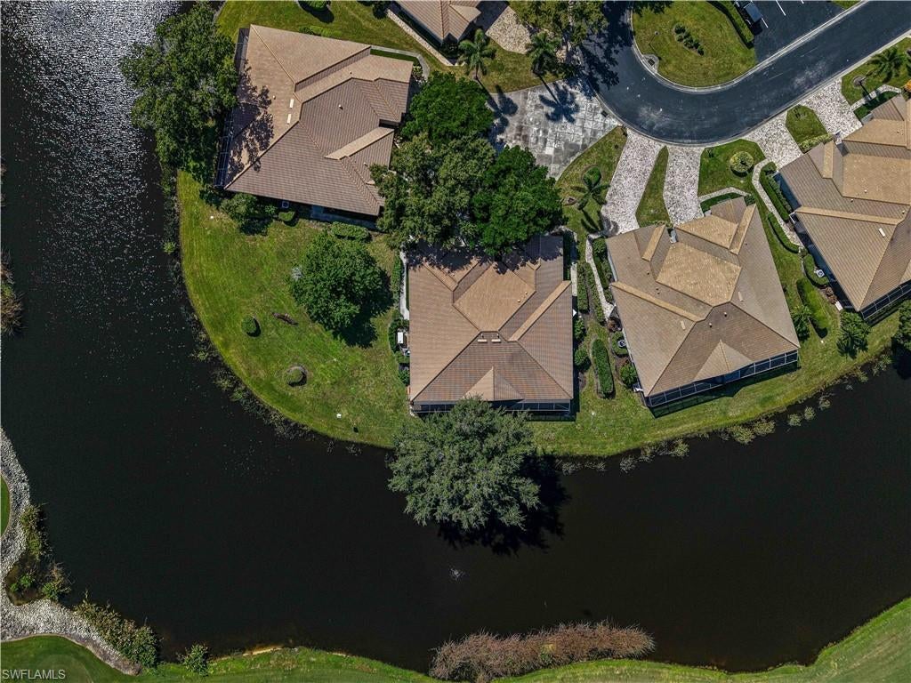 FAIRWAY BEND VILLAGE - Residential