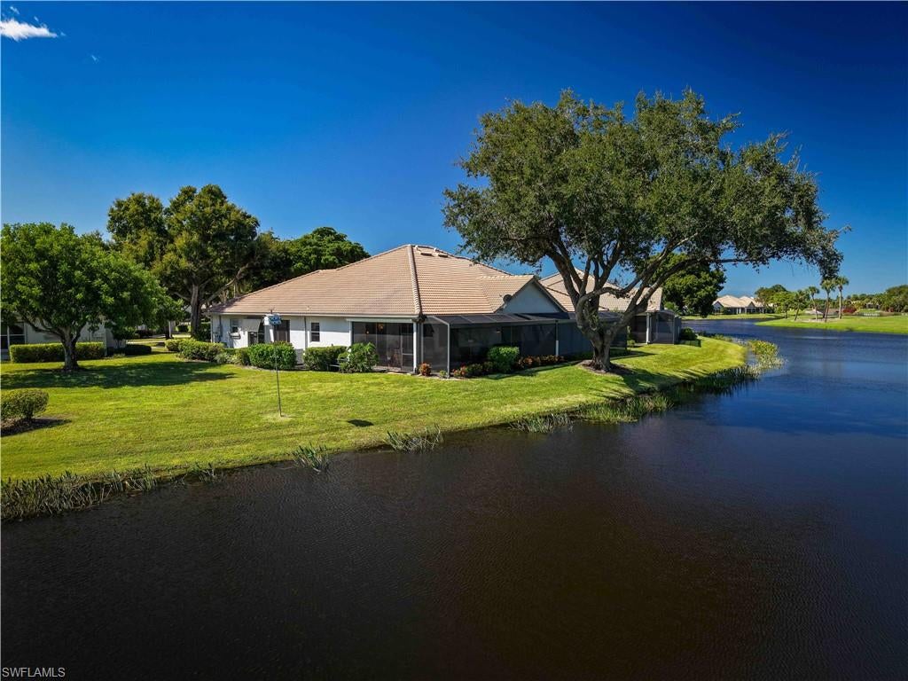FAIRWAY BEND VILLAGE - Residential