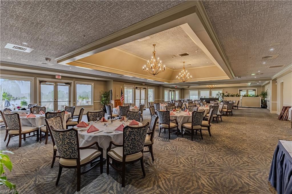 LONGSHORE LAKE - Residential