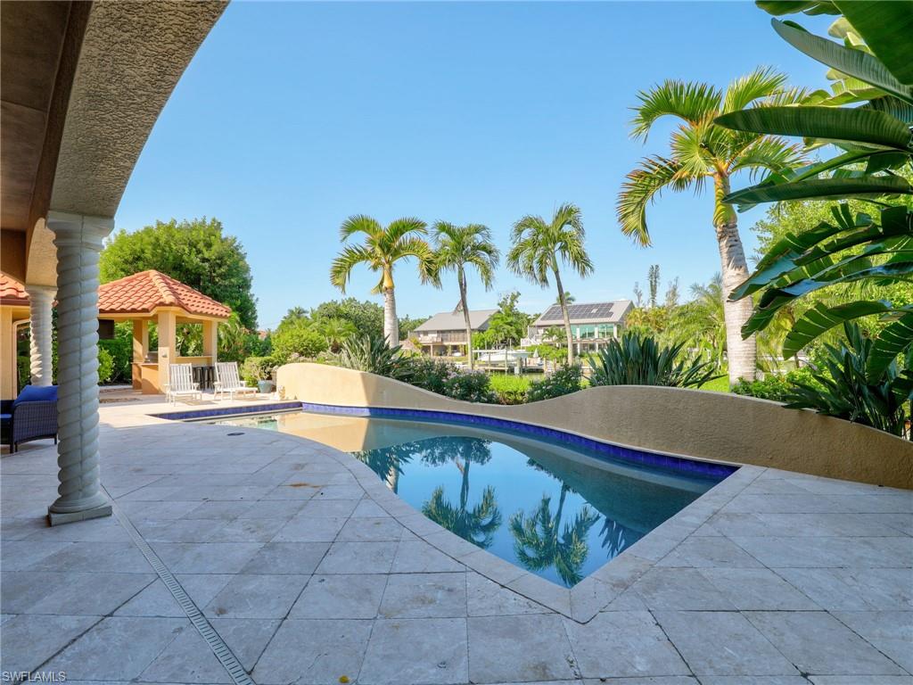 SHELL HARBOR - Residential