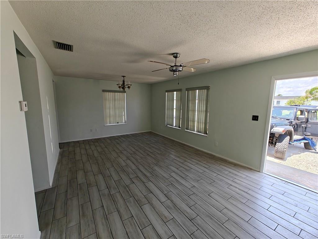 ORANGE GROVE PARK - Residential