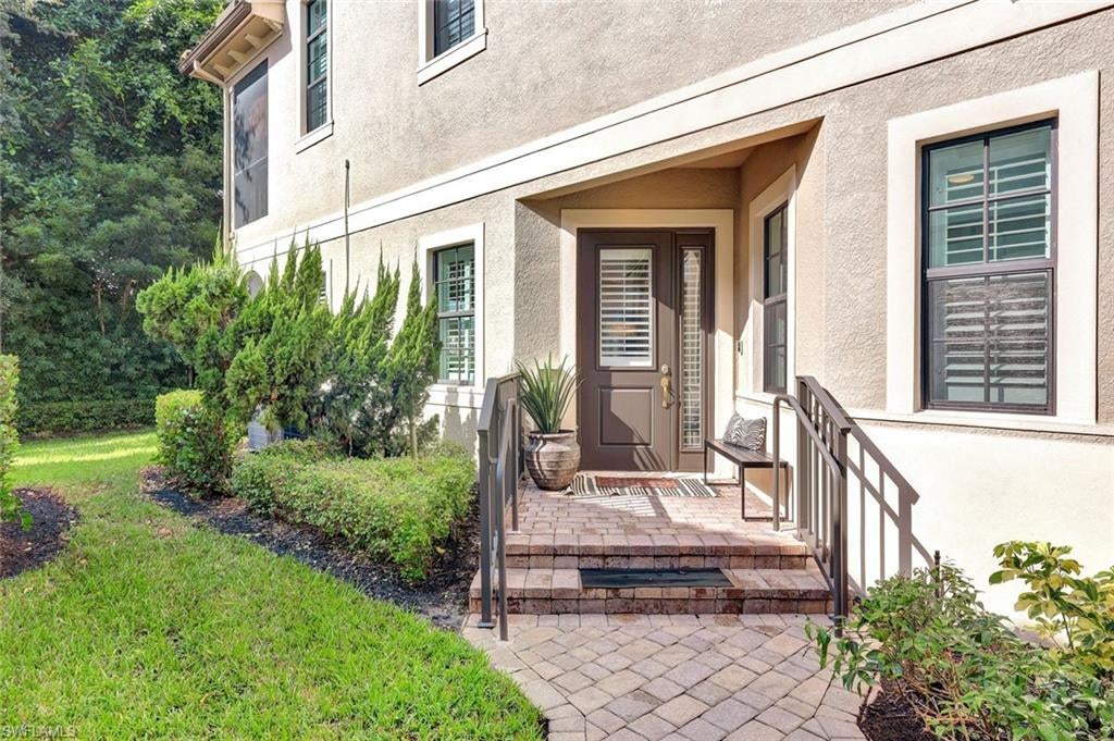 REGATTA LANDING - Residential