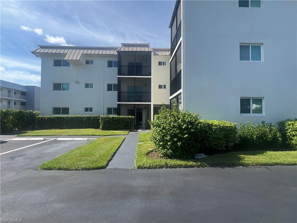 CENTRAL GARDEN - Residential