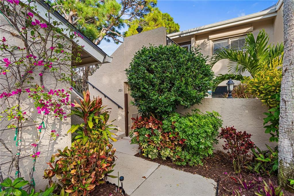SANDY PINES - Residential