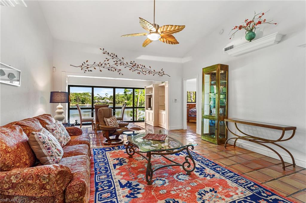 SANDY PINES - Residential