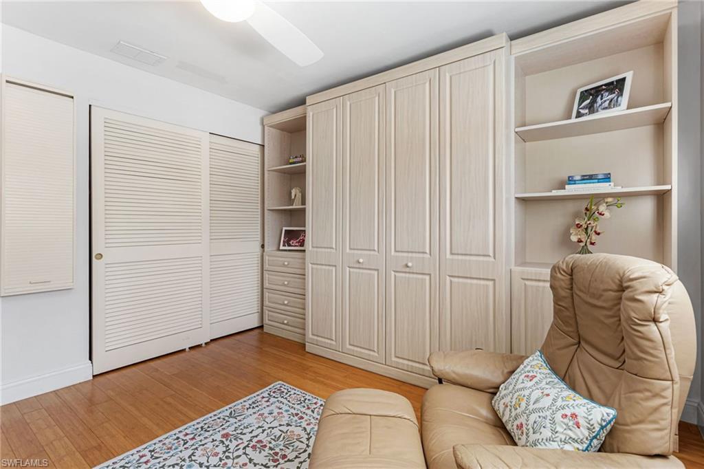 SANDY PINES - Residential