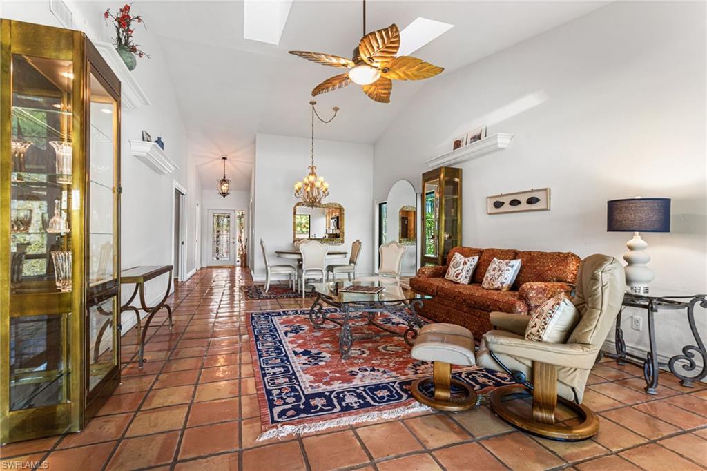 SANDY PINES - Residential