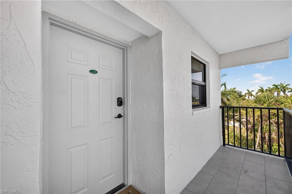 SAND POINTE - Residential