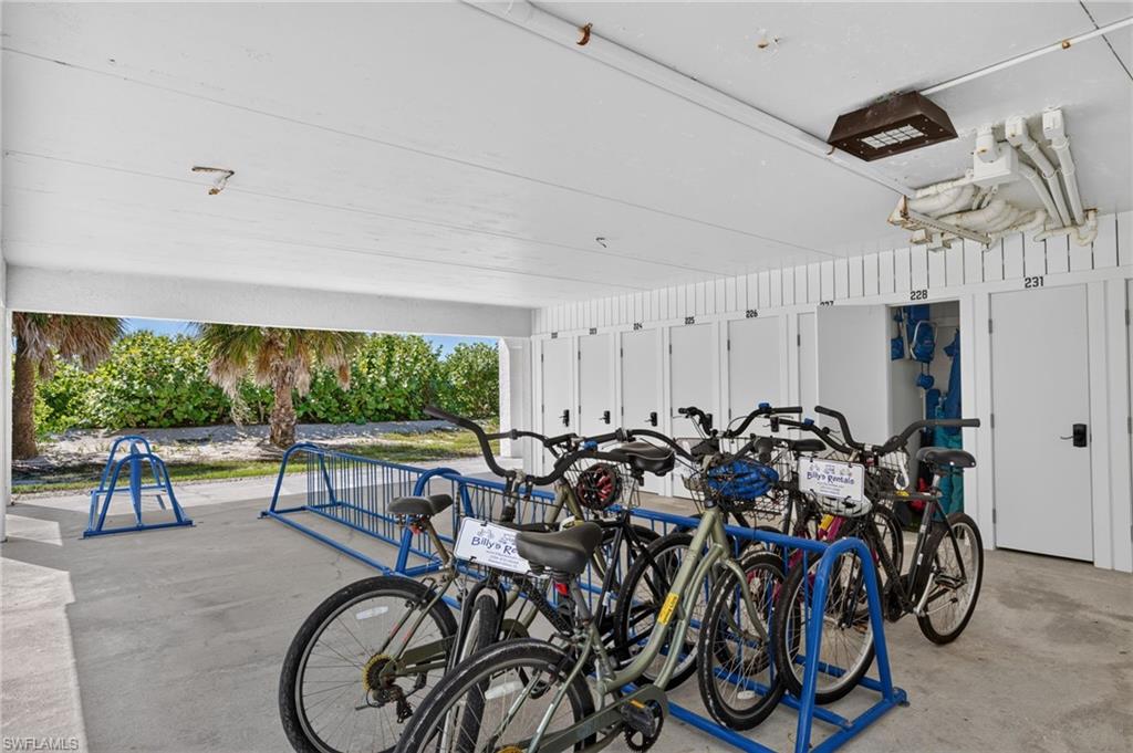 SAND POINTE - Residential