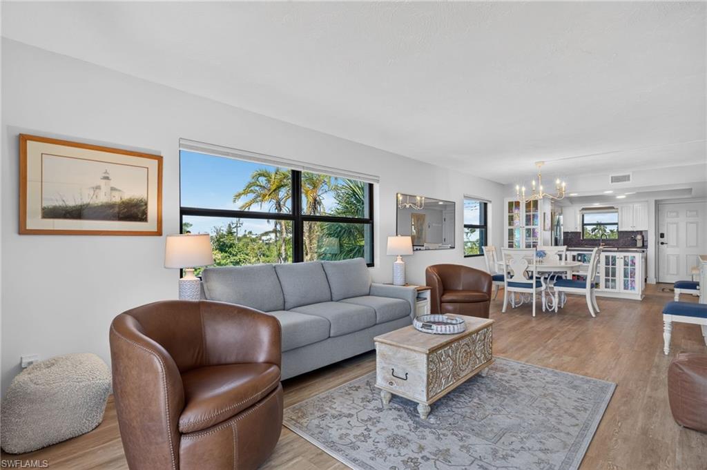 SAND POINTE - Residential