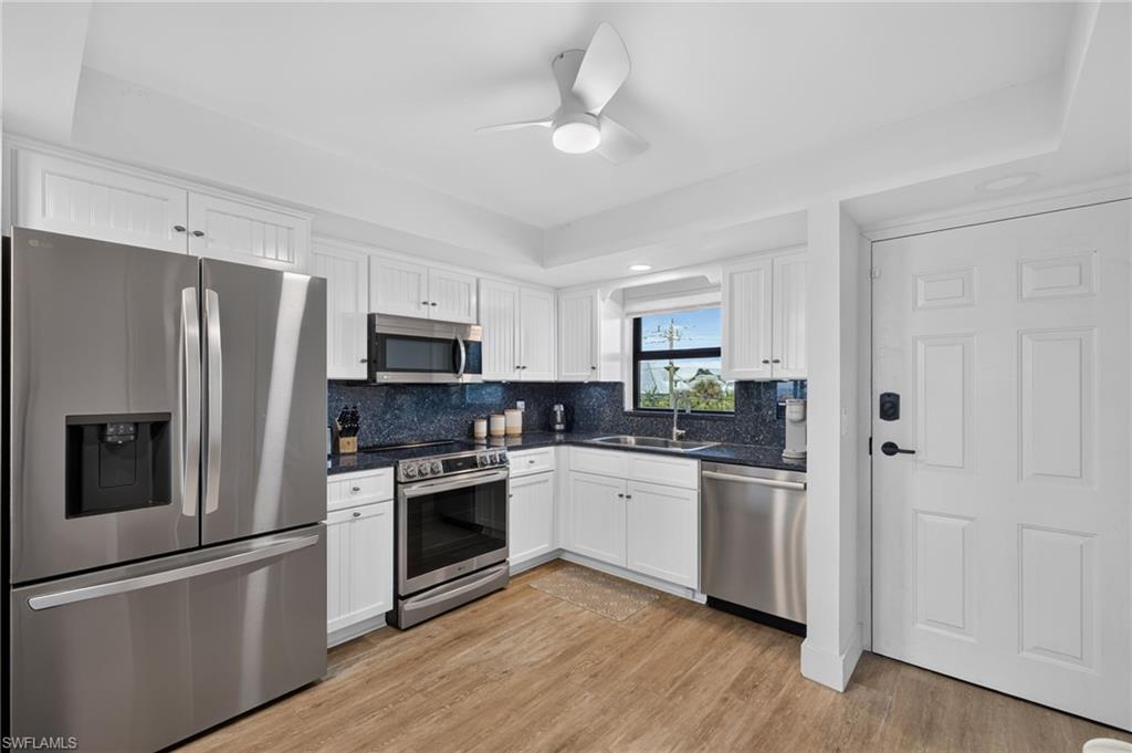 SAND POINTE - Residential