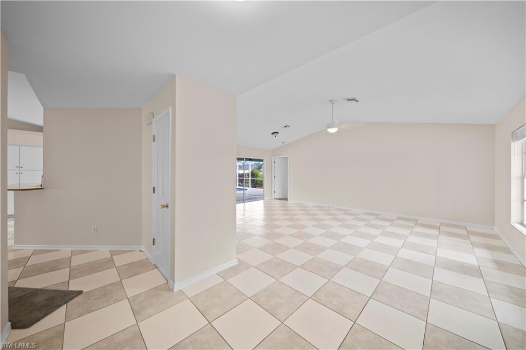 CAPE CORAL - Residential