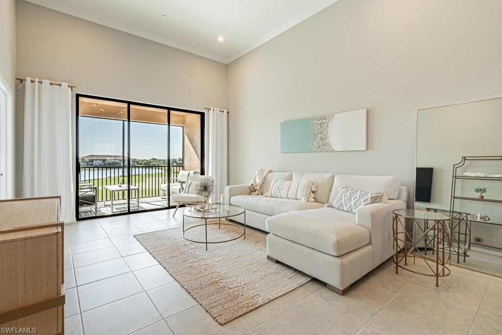 ESPLANADE - Residential Lease