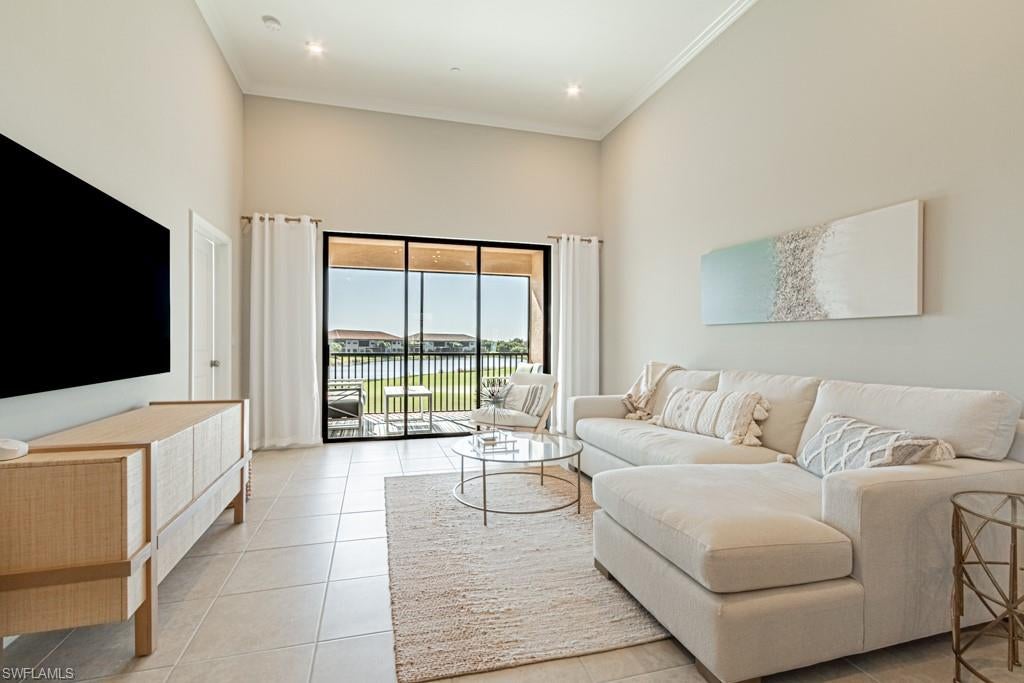 ESPLANADE - Residential Lease