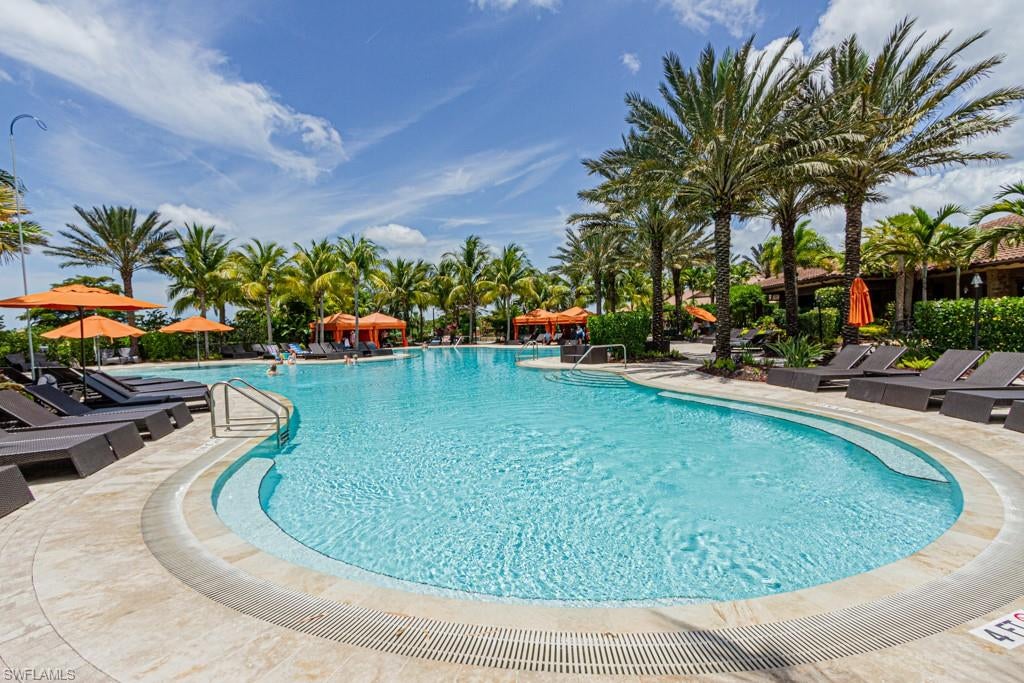 ESPLANADE - Residential Lease