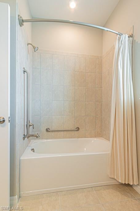 ESPLANADE - Residential Lease
