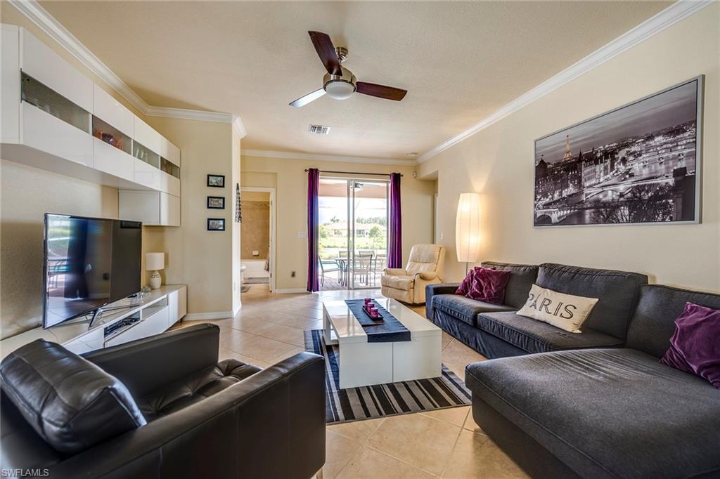 REFLECTION LAKES - Residential Lease