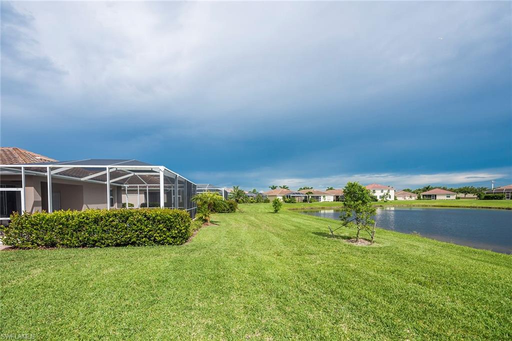REFLECTION LAKES - Residential Lease