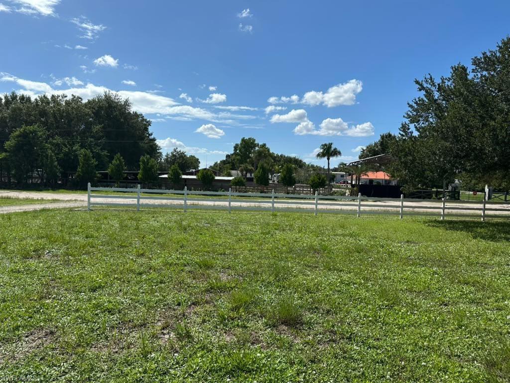 TIMBER TRAILS - Residential Lease