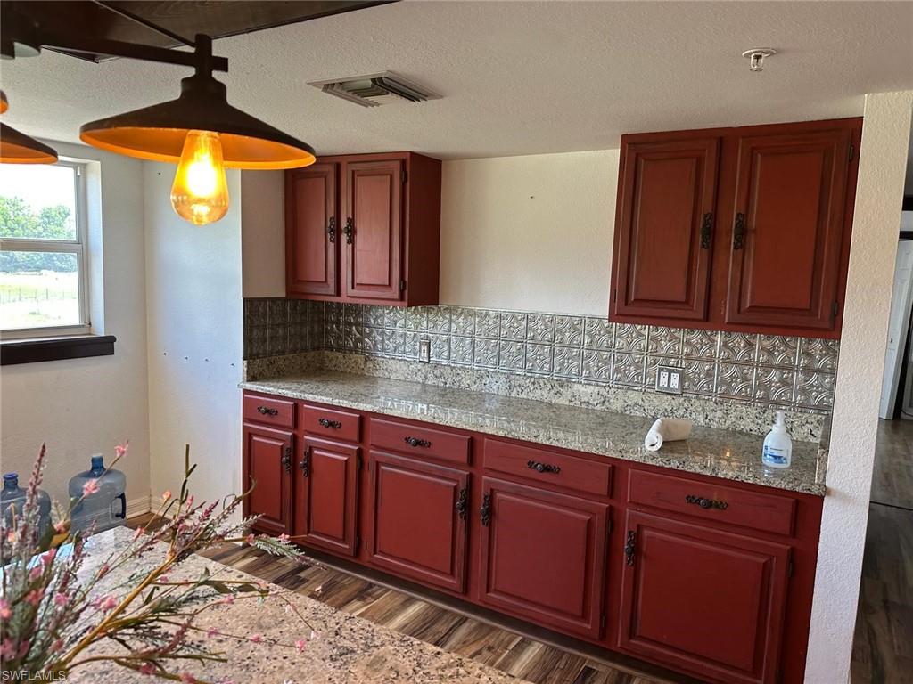 TIMBER TRAILS - Residential Lease