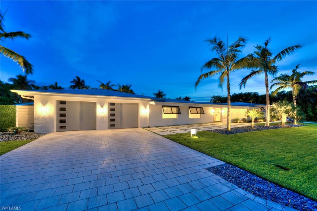 IONA SHORES - Residential