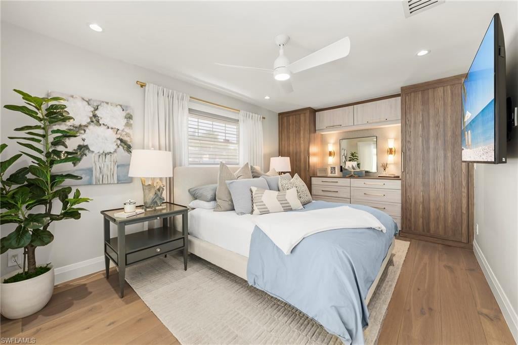 IONA SHORES - Residential