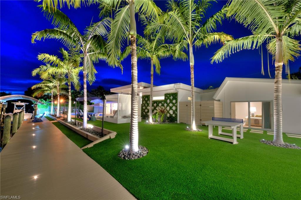 IONA SHORES - Residential