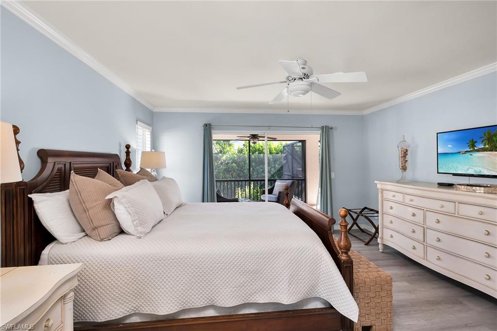 MARCO BEACH - Residential