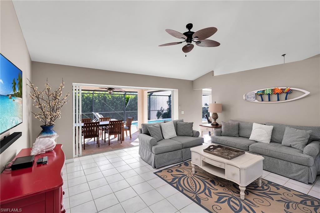 MARCO BEACH - Residential