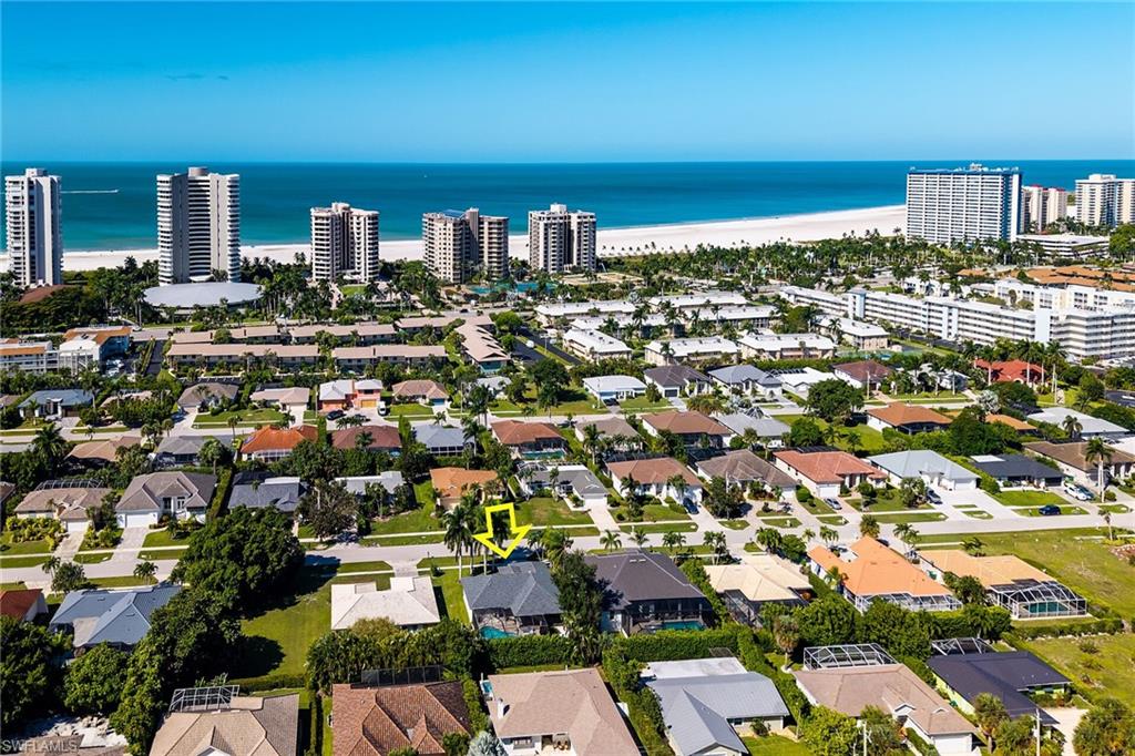 MARCO BEACH - Residential