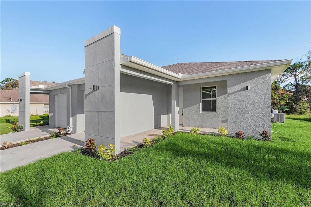 LEHIGH ACRES - Residential