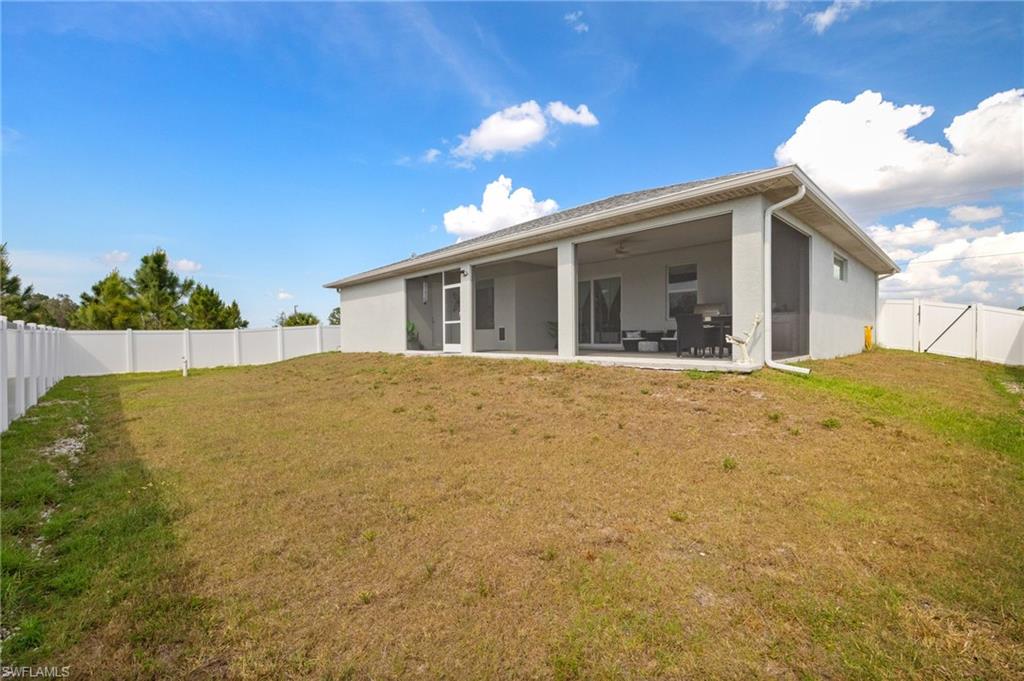 LEHIGH ACRES - Residential