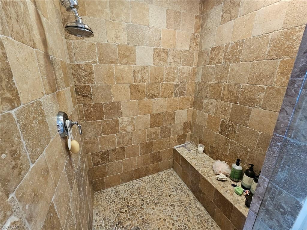 REGATTA - Residential Lease